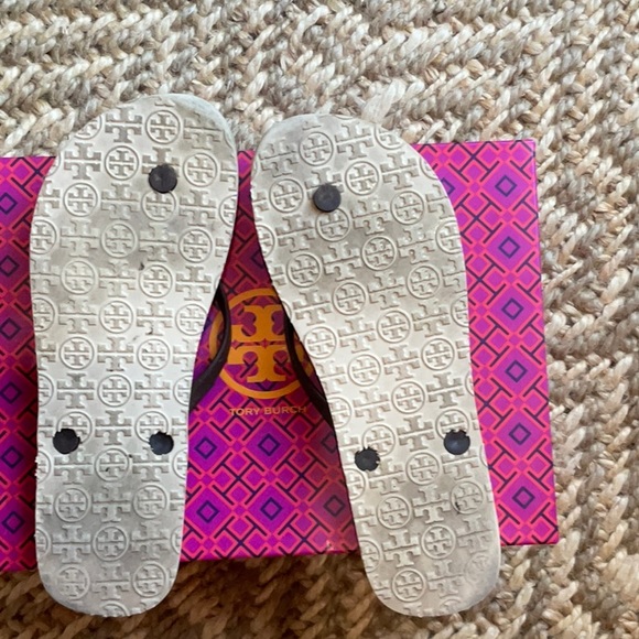 Tory Burch sandals - Picture 2 of 3